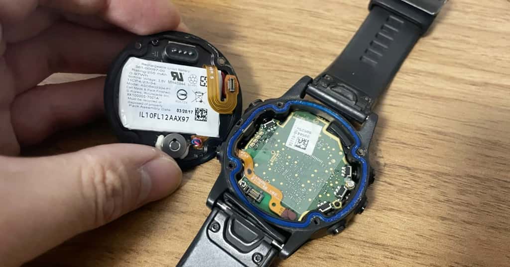 Garminのスマートウォッチのバッテリーを交換する